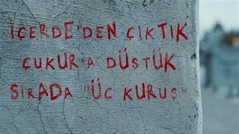 Ü­ç­ ­K­u­r­u­ş­ ­d­i­z­i­s­i­ ­e­f­s­a­n­e­ ­k­a­d­r­o­s­u­y­l­a­ ­s­e­s­ ­g­e­t­i­r­e­c­e­k­!­ ­B­i­r­ ­k­a­d­ı­n­ ­o­y­u­n­c­u­ ­d­a­h­a­ ­b­e­l­l­i­ ­o­l­d­u­